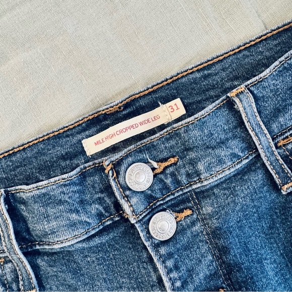 Levi’s Mile High Cropped Wide Leg Jeans Size 31 - Picture 6 of 9